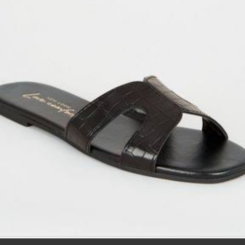 New Look Black Faux Croc Square Toe Sliders - (Sz 8 / UK 41)
